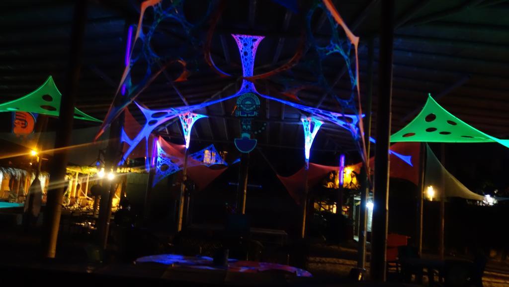 曼克拉 Psygon Surf Camp旅舍 外观 照片
